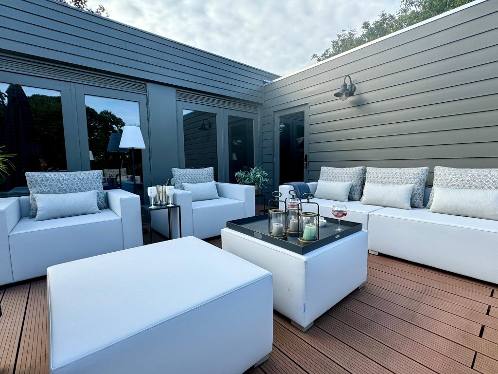 Loveseats in een loungeset opstelling